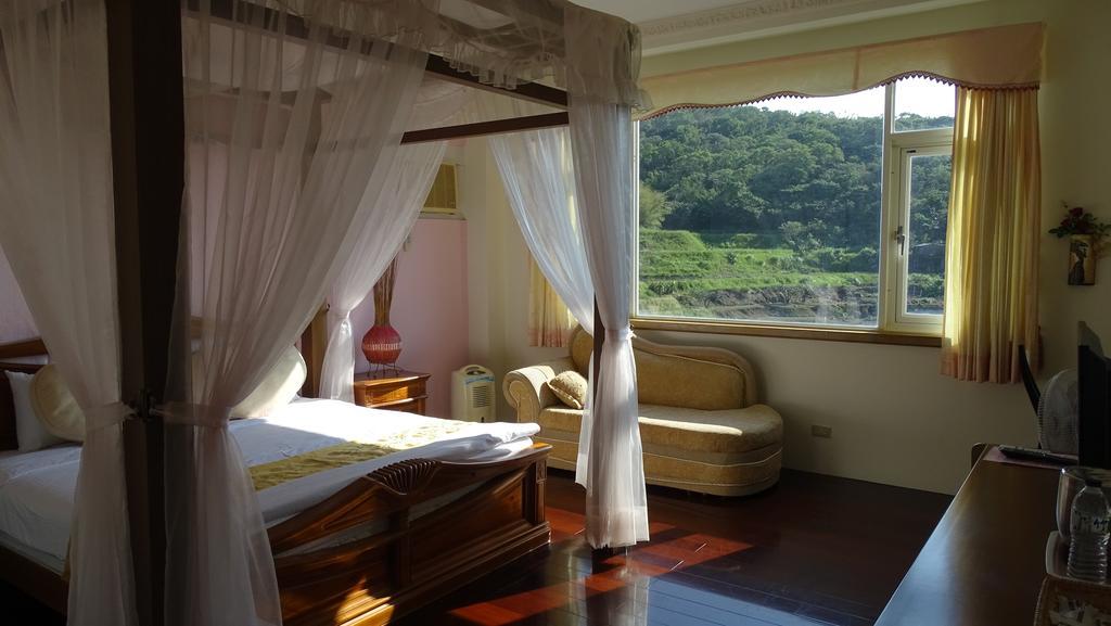 Emoonten Homestay Sanzhi Bagian luar foto
