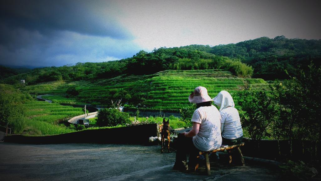 Emoonten Homestay Sanzhi Bagian luar foto