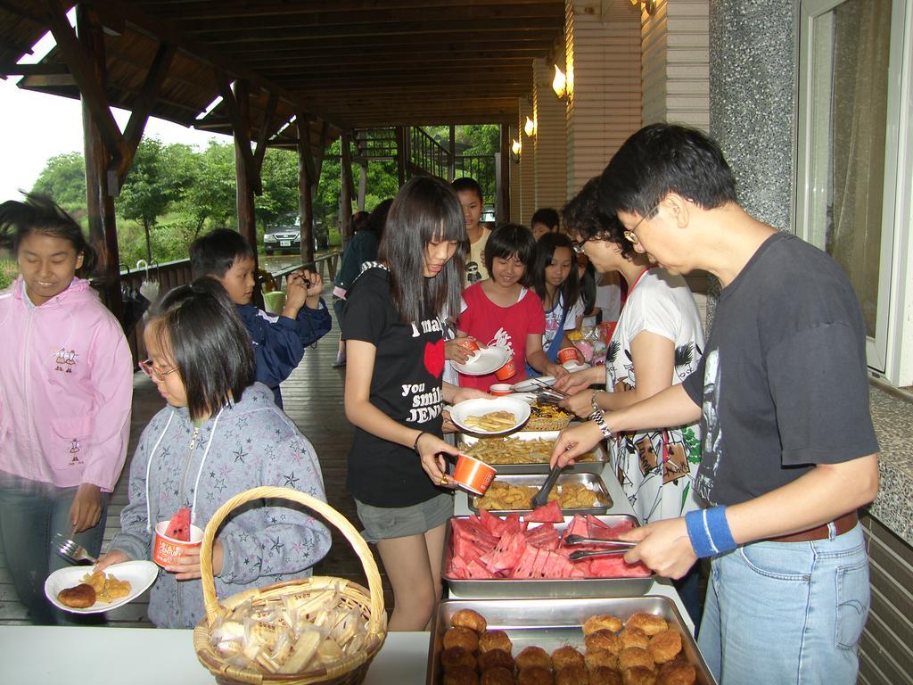 Emoonten Homestay Sanzhi Bagian luar foto