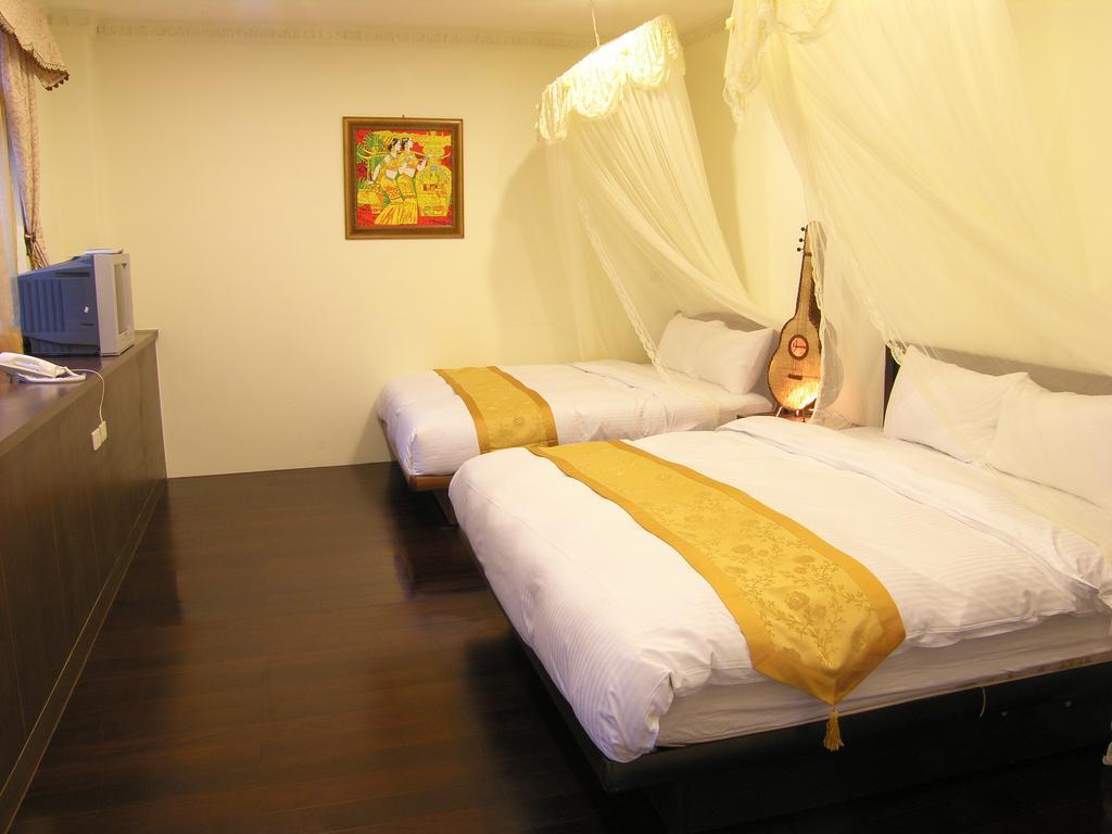 Emoonten Homestay Sanzhi Bagian luar foto