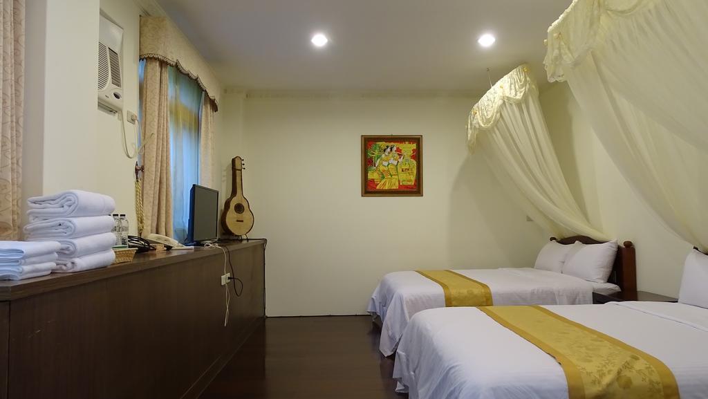 Emoonten Homestay Sanzhi Bagian luar foto
