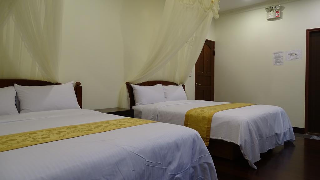 Emoonten Homestay Sanzhi Bagian luar foto
