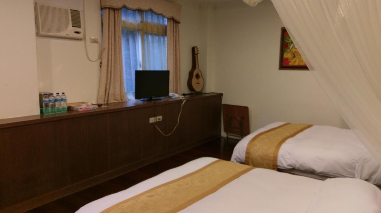 Emoonten Homestay Sanzhi Bagian luar foto